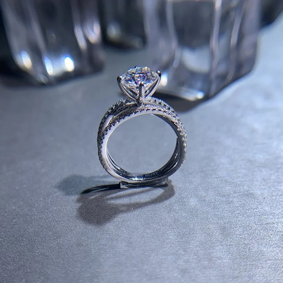 ▶Engagement CZ Clear Super Large Silver Plated Wedding Beautiful Ring, K993 - Picture 6 of 9